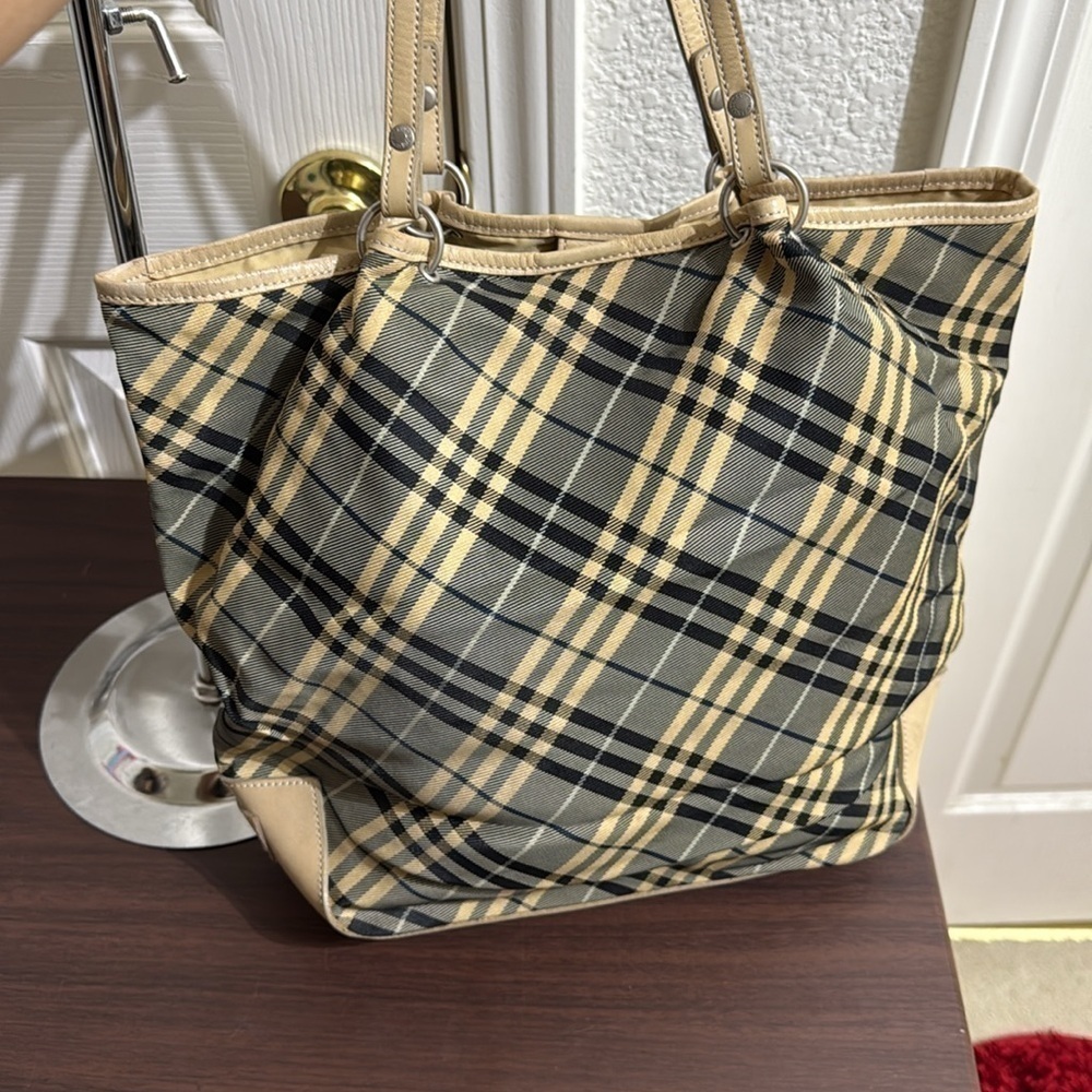 Burbery Blue Label Shoulder Bag - Picture 3 of 10